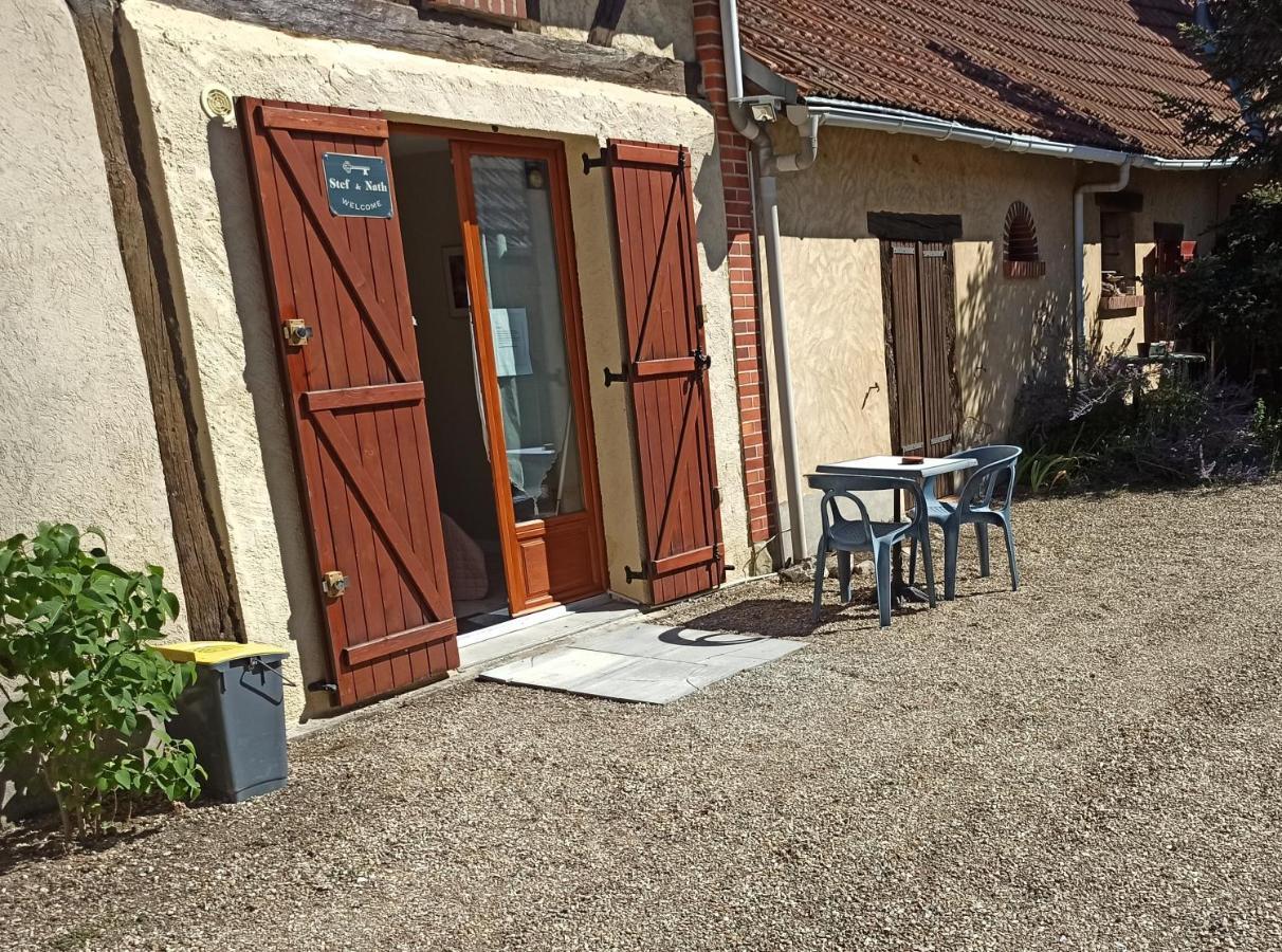 Agreable Studio Dans Le Centre Historique La Ferté-Saint-Aubin Exteriér fotografie